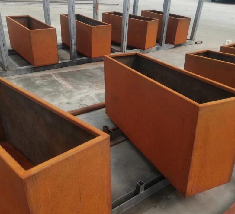 定日耐候钢花箱